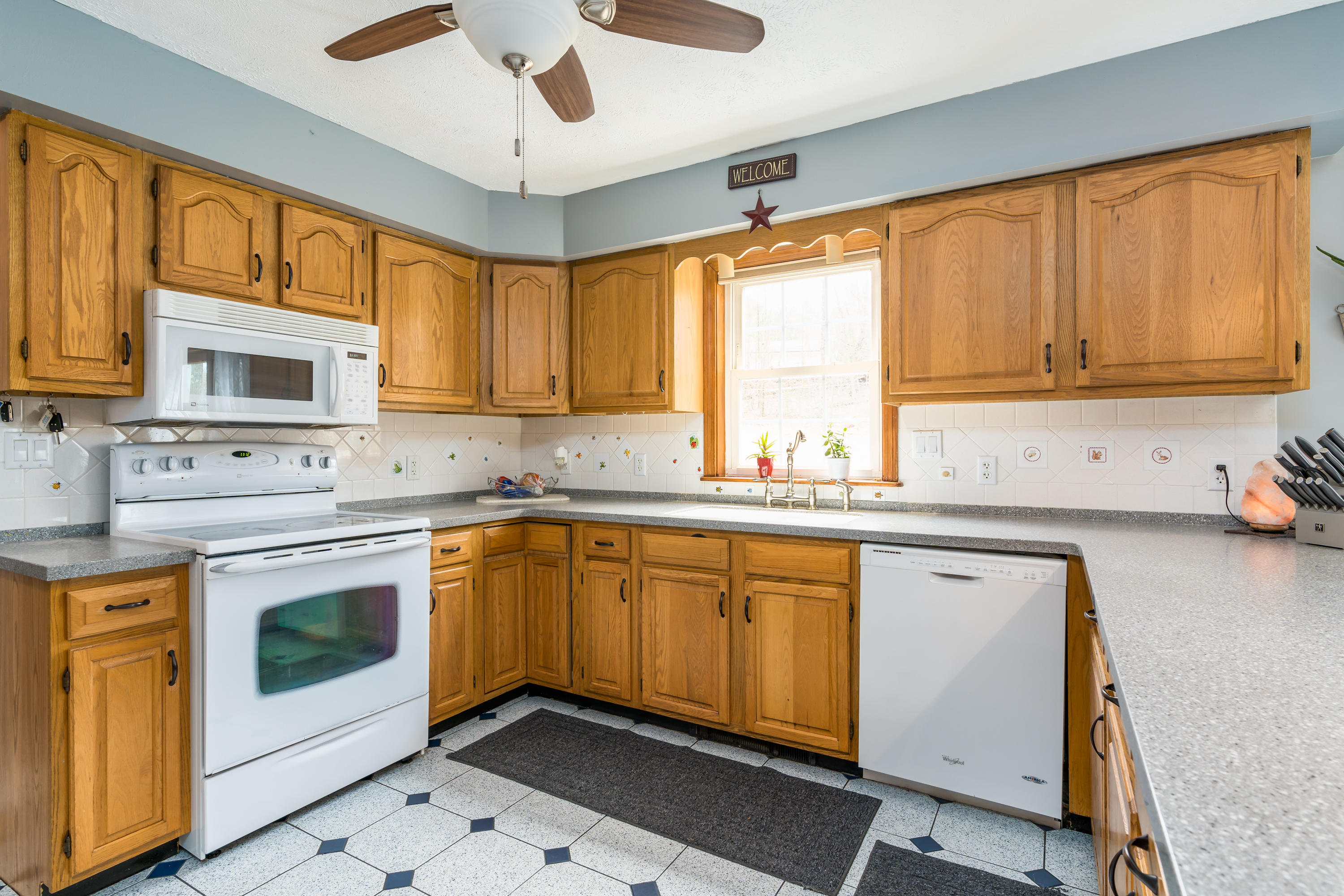 19 Roberts Road Sabattus, ME 04280 - Photo 11 of 54 19RobertsRoad-4