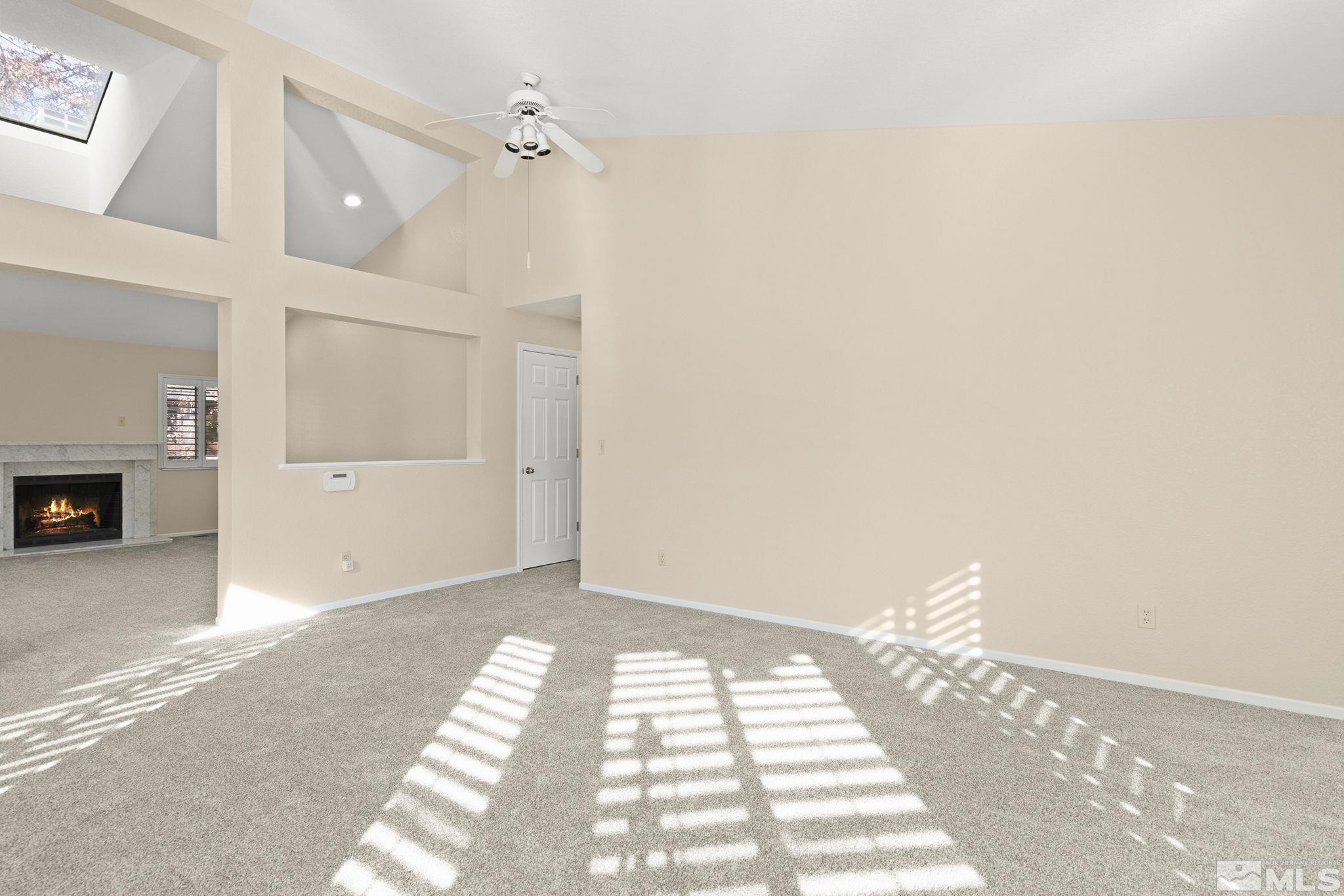 985 Ridgeview Drive Reno, NV 89511 - Photo 5 of 22 Photo 5