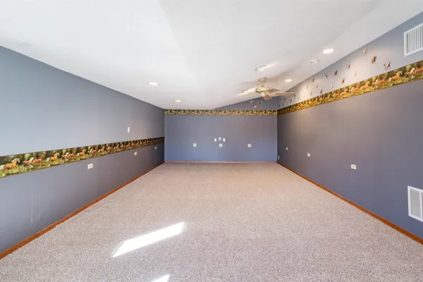 $249,900 | 1501 North Clydesdale Drive, Hutchinson, KS 67501