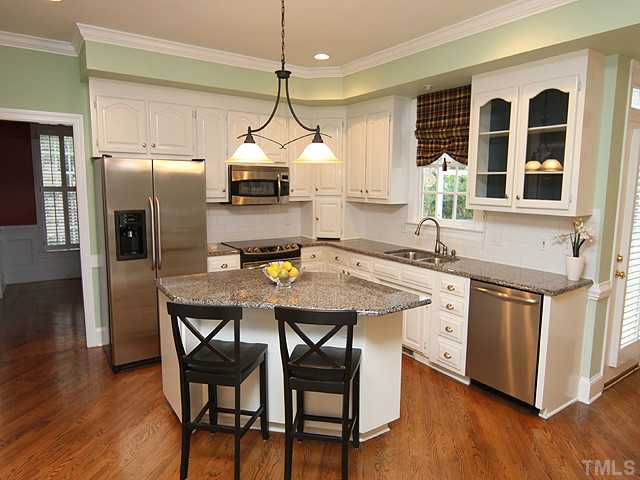 8716 Aldersgate Way Raleigh, NC 27615 - Photo 8 of 25