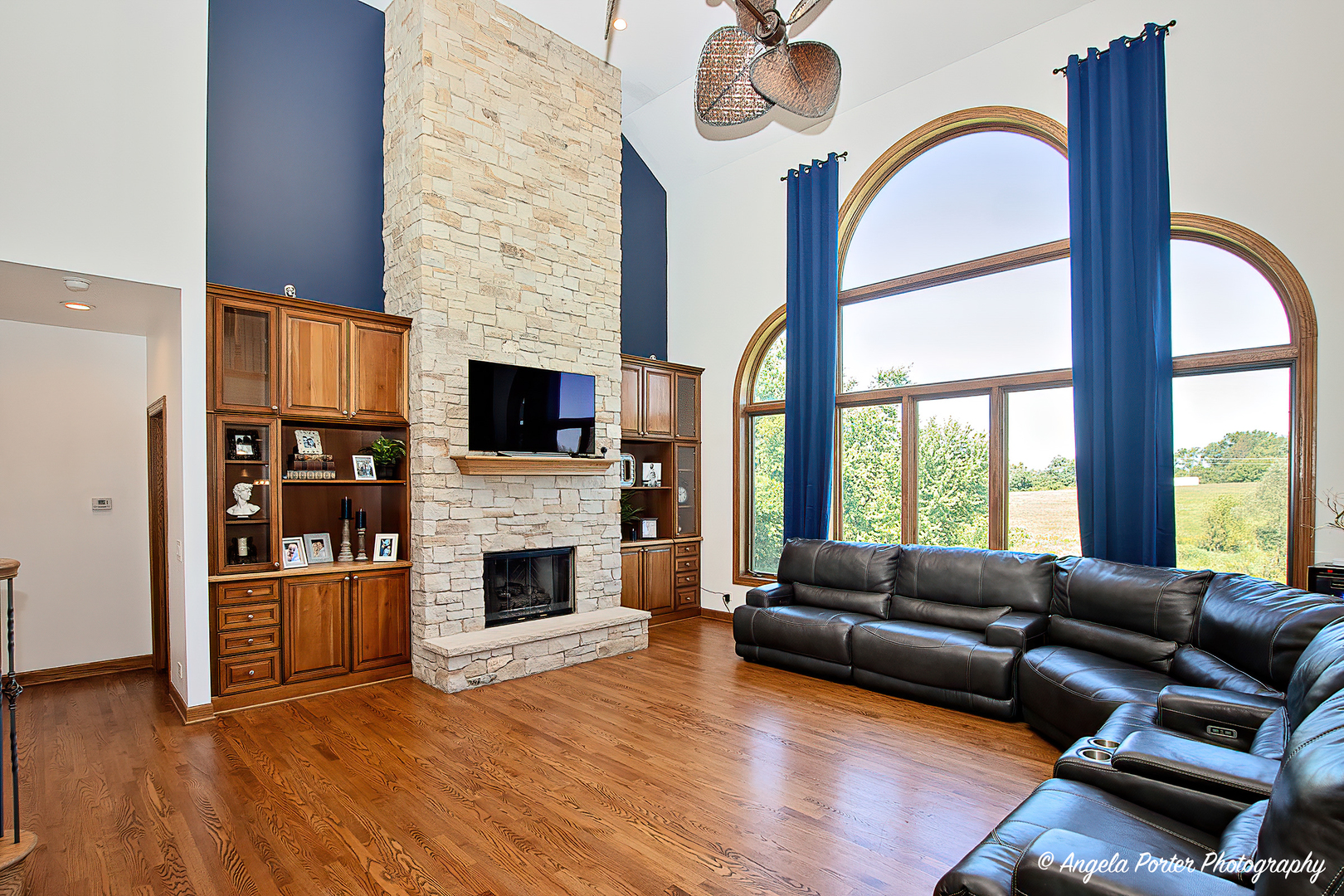 3414 Forest Ridge Drive Spring Grove, IL 60071 - Photo 5 of 62 Gallery Image 5