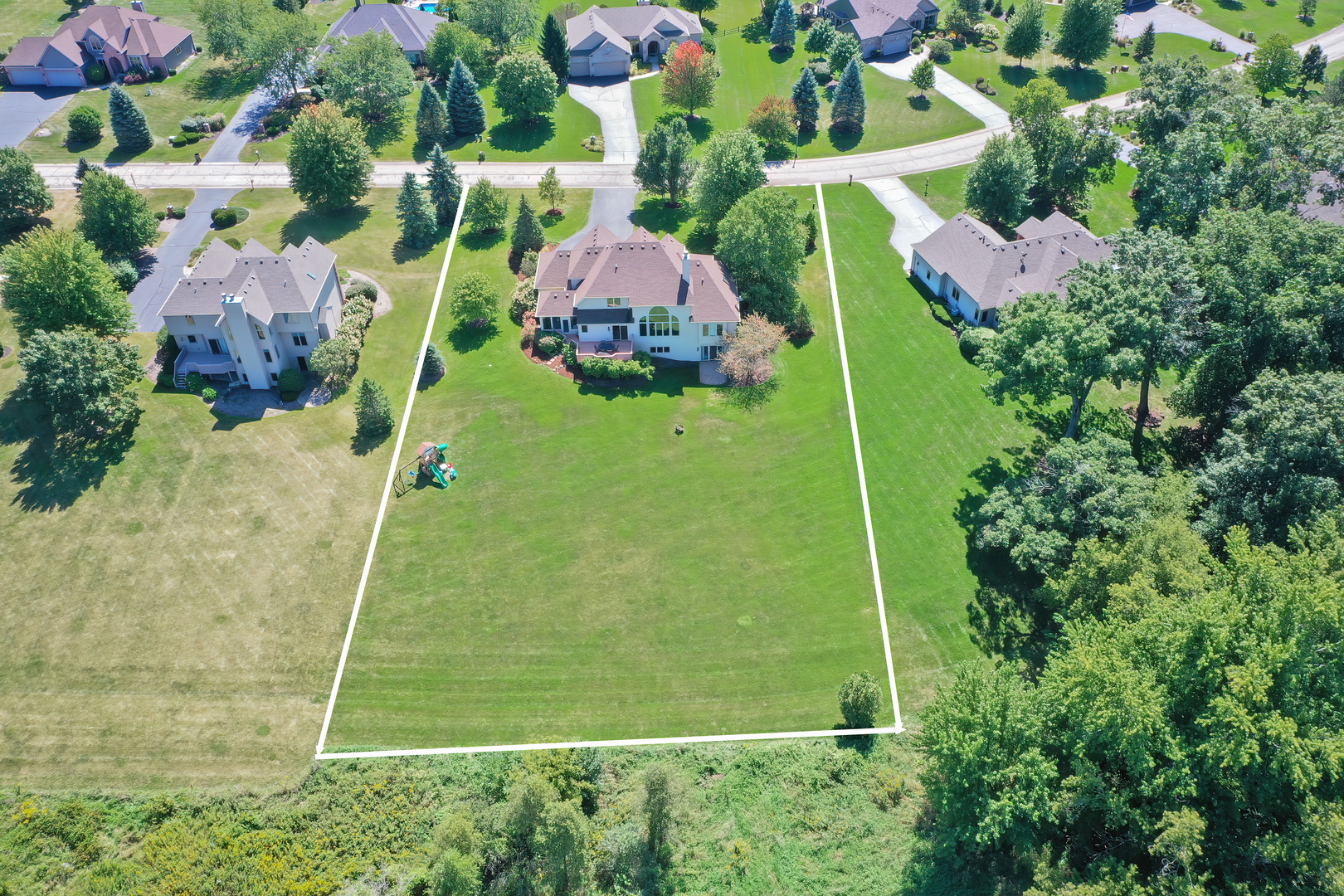 3414 Forest Ridge Drive Spring Grove, IL 60071 - Photo 54 of 62 Gallery Image 54