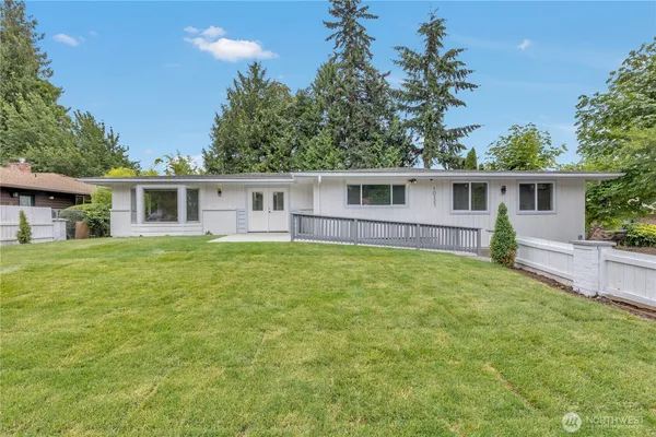 $1,099,900 | 10223 Southeast 213th Place, Kent, WA 98031