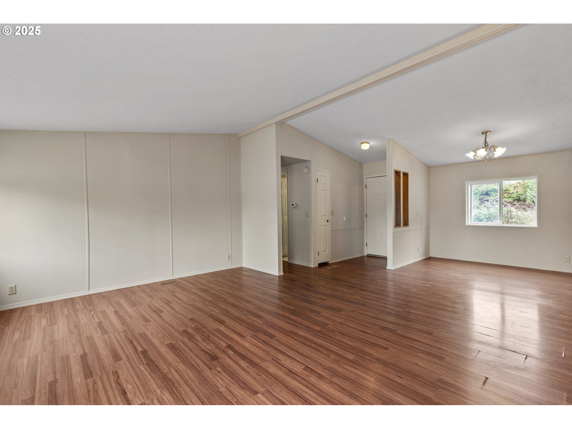 15050 South Maplelane Road Oregon City, OR 97045 - Photo 36 of 48 Gallery Image 36