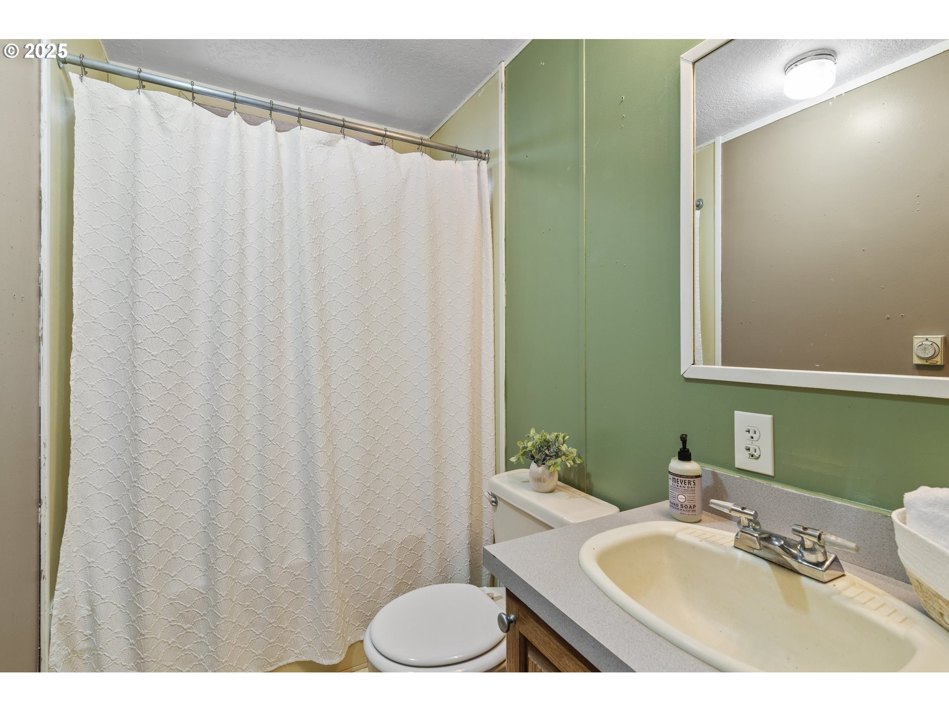 15050 South Maplelane Road Oregon City, OR 97045 - Photo 47 of 48 Gallery Image 47
