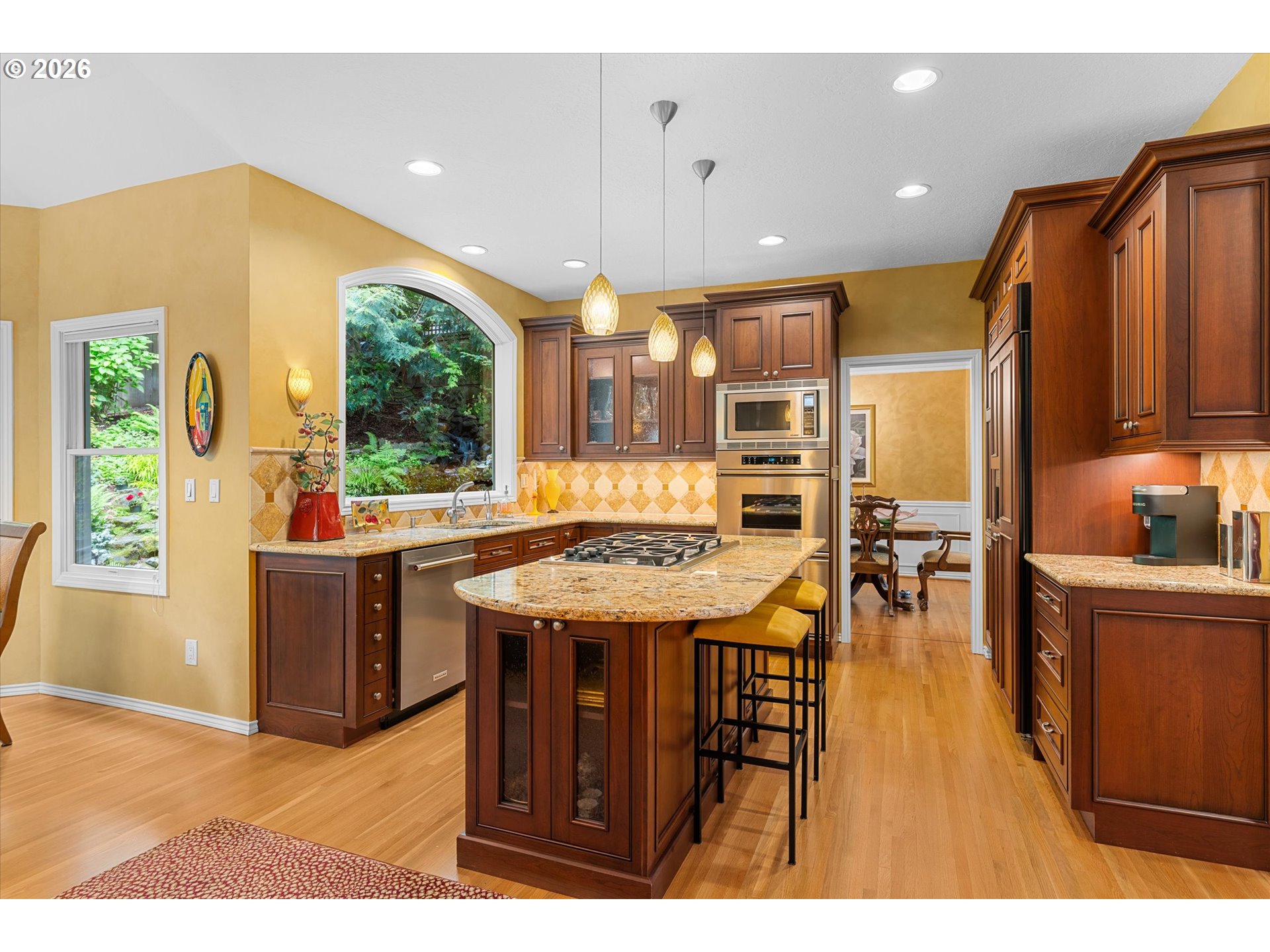 752 Southwest Regency Terrace Portland, OR 97225 - Photo 10 of 48 Gallery Image 10