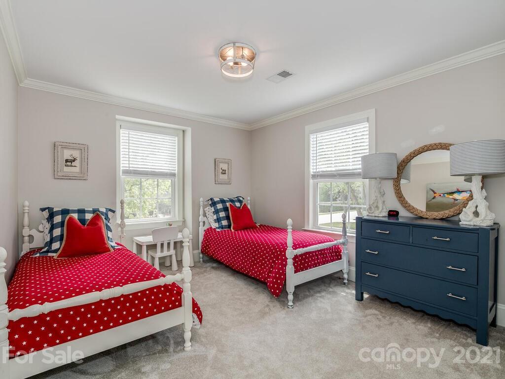 6112 Sharon Acres Road Charlotte, NC 28210 - Photo 17 of 26 Gallery Image 17