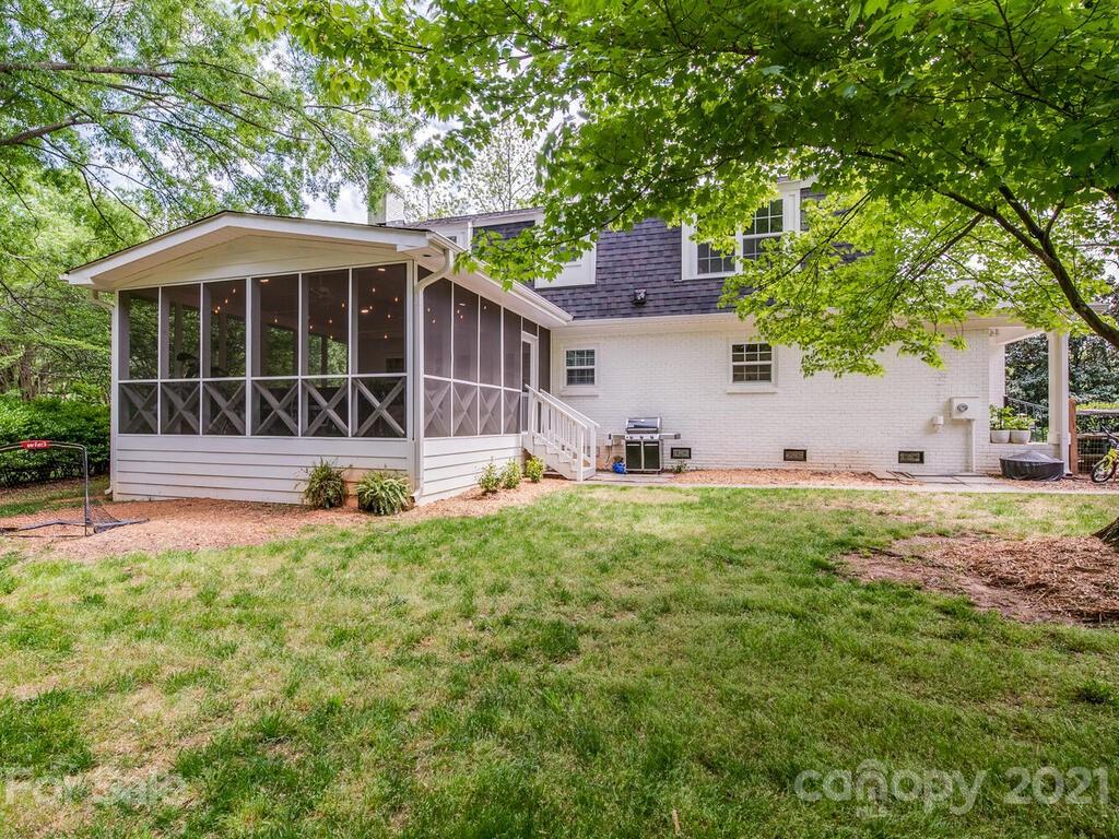 6112 Sharon Acres Road Charlotte, NC 28210 - Photo 20 of 26 Gallery Image 20