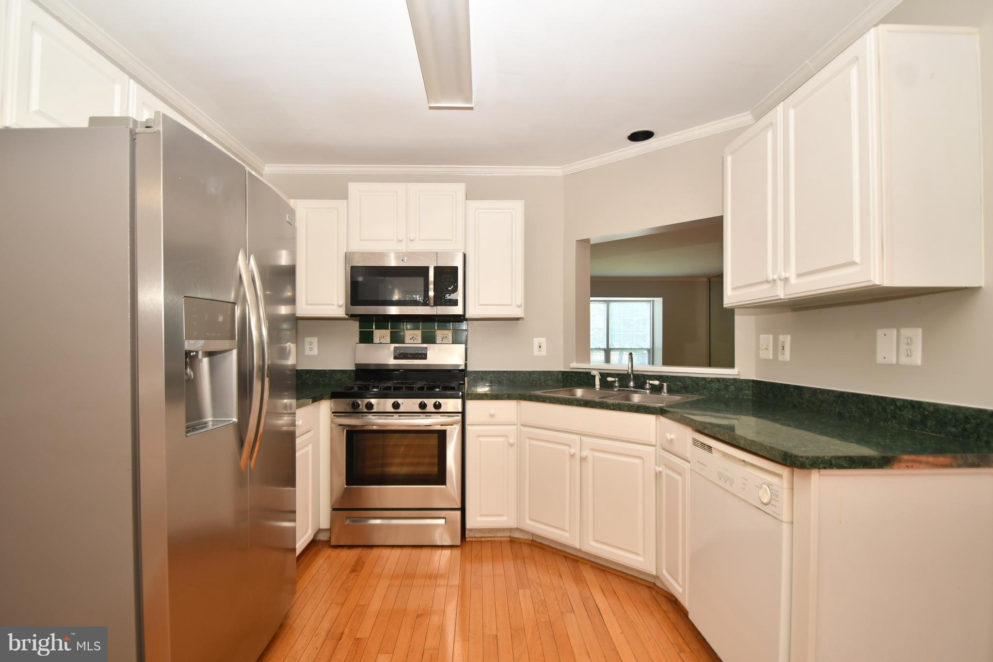 808 Brickston Road Reisterstown, MD 21136 - Photo 9 of 30 Kitchen