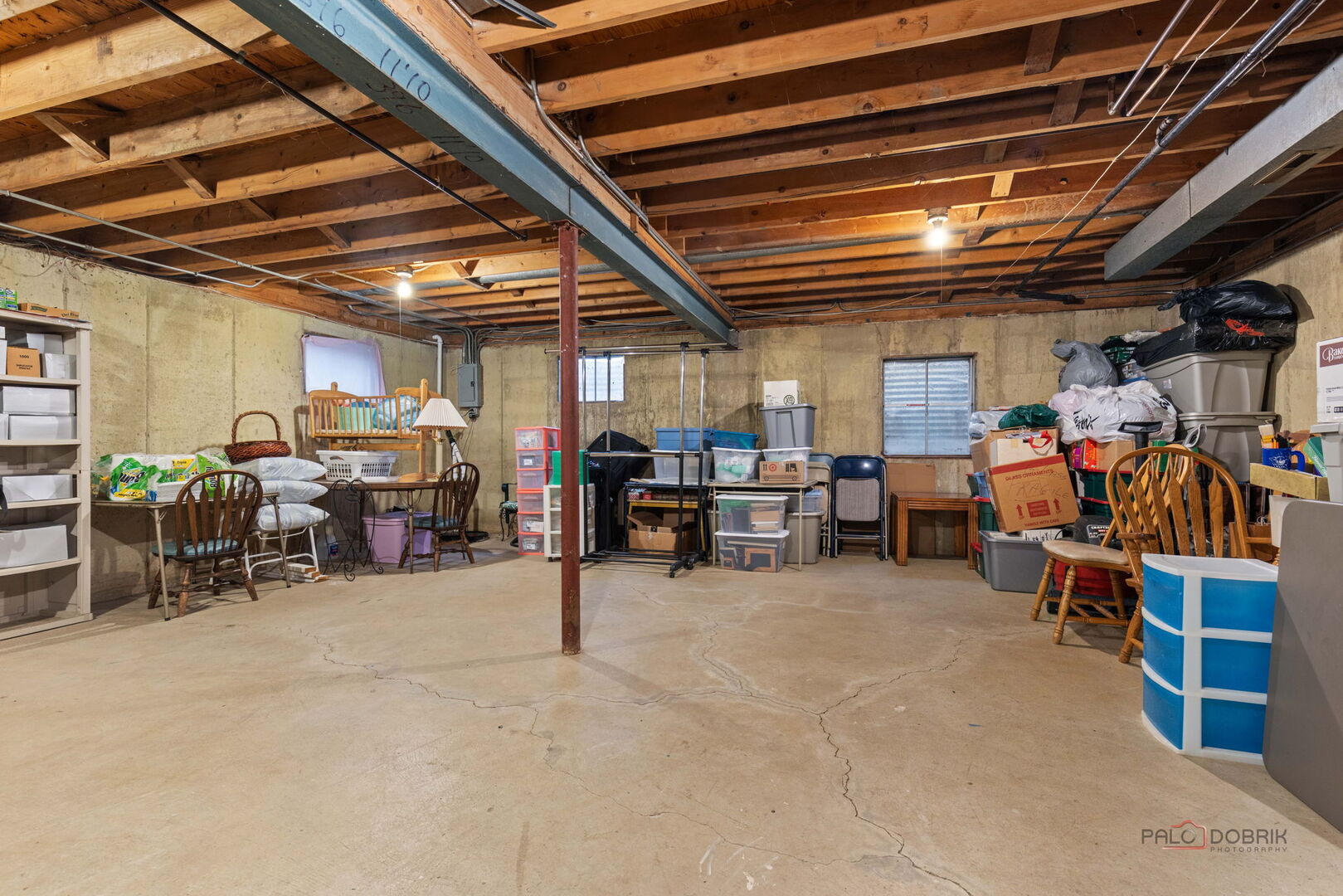 1124 Anvil Court Addison, IL 60101 - Photo 18 of 43 a view of a storage in a room