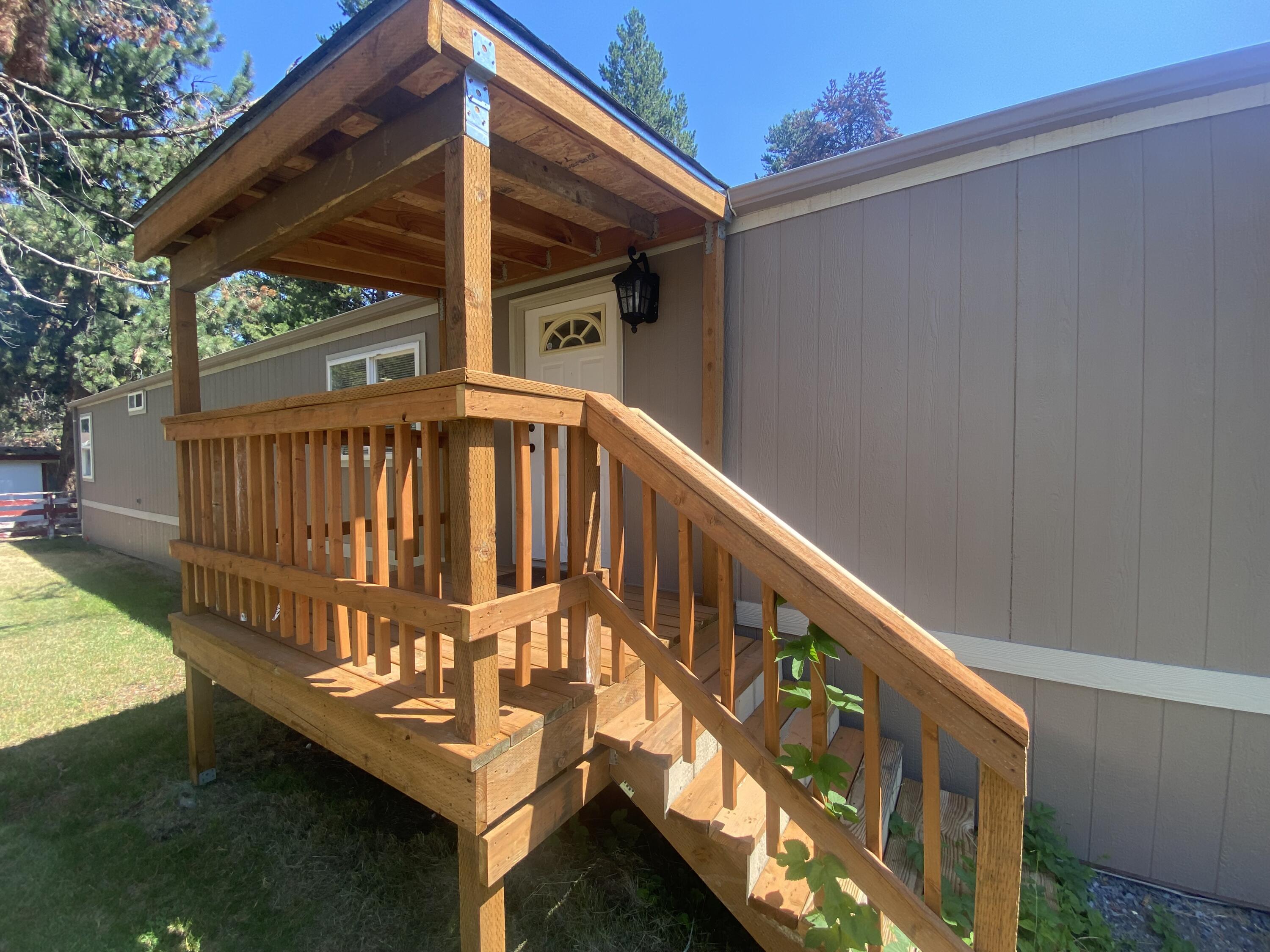 52731 Huntington Road La Pine, OR 97739 - Photo 7 of 26 IMG_4166