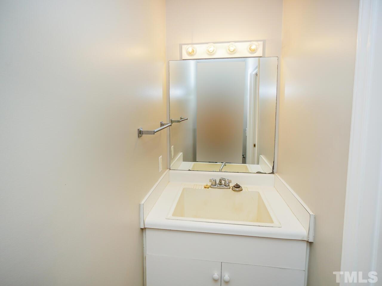 320 Dewitt Smith Road Pittsboro, NC 27312 - Photo 16 of 29