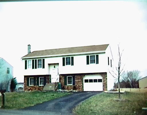 36 Meadowbrook Road Watervliet, NY 12189 - Photo 1 of 1 Photo 1