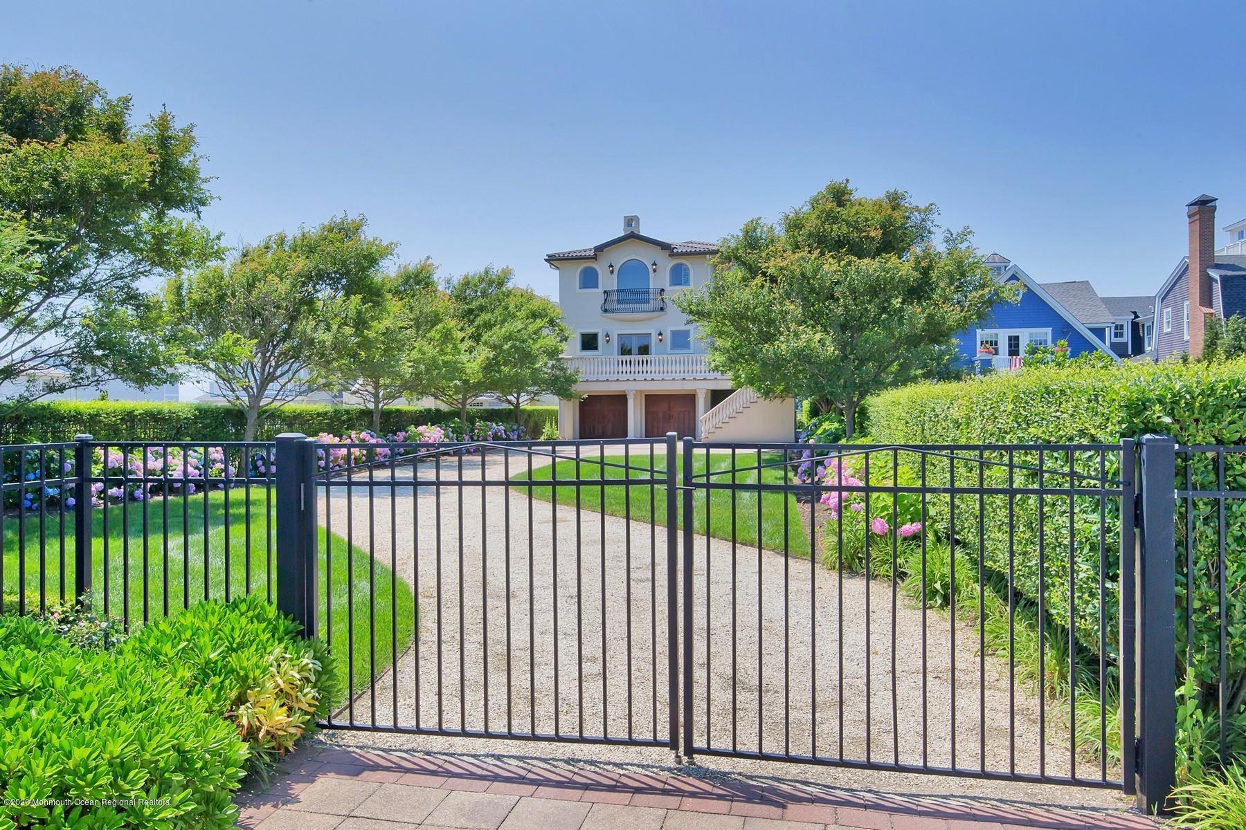 314 Ocean Avenue Sea Bright, NJ 07760 - Photo 14 of 56 068-157558-IMG_3571_3461515