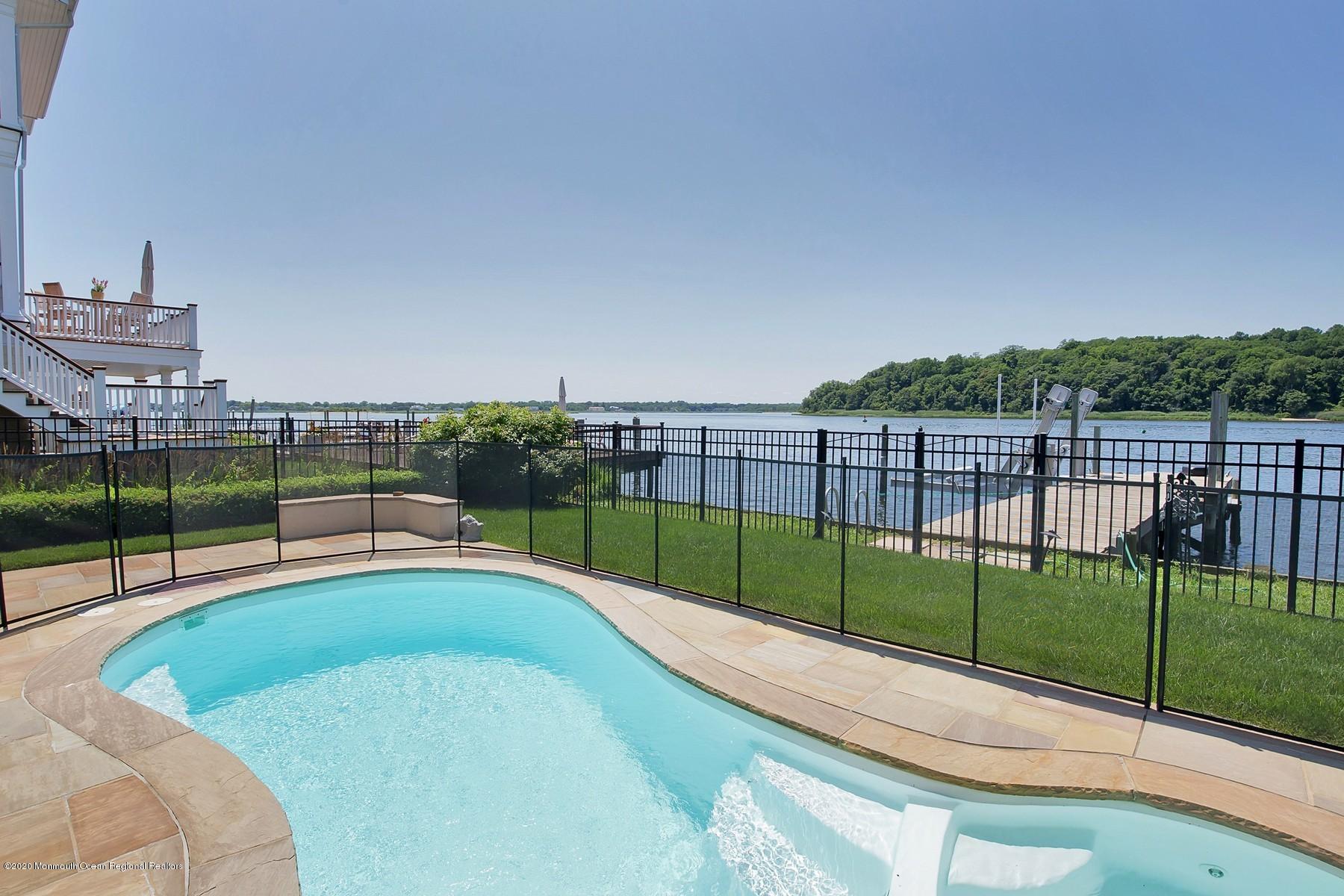 314 Ocean Avenue Sea Bright, NJ 07760 - Photo 8 of 56 060-157558-IMG_3558_3461472