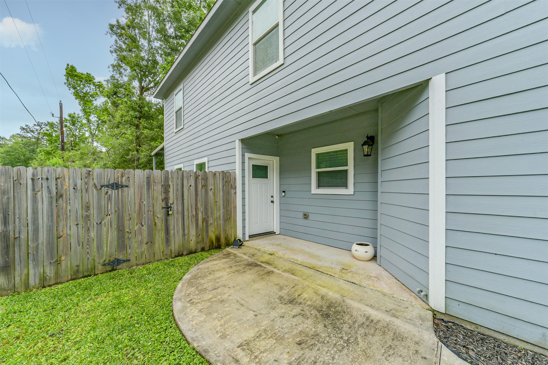 725 Magnolia Point Drive Huffman, TX 77336 - Photo 4 of 33