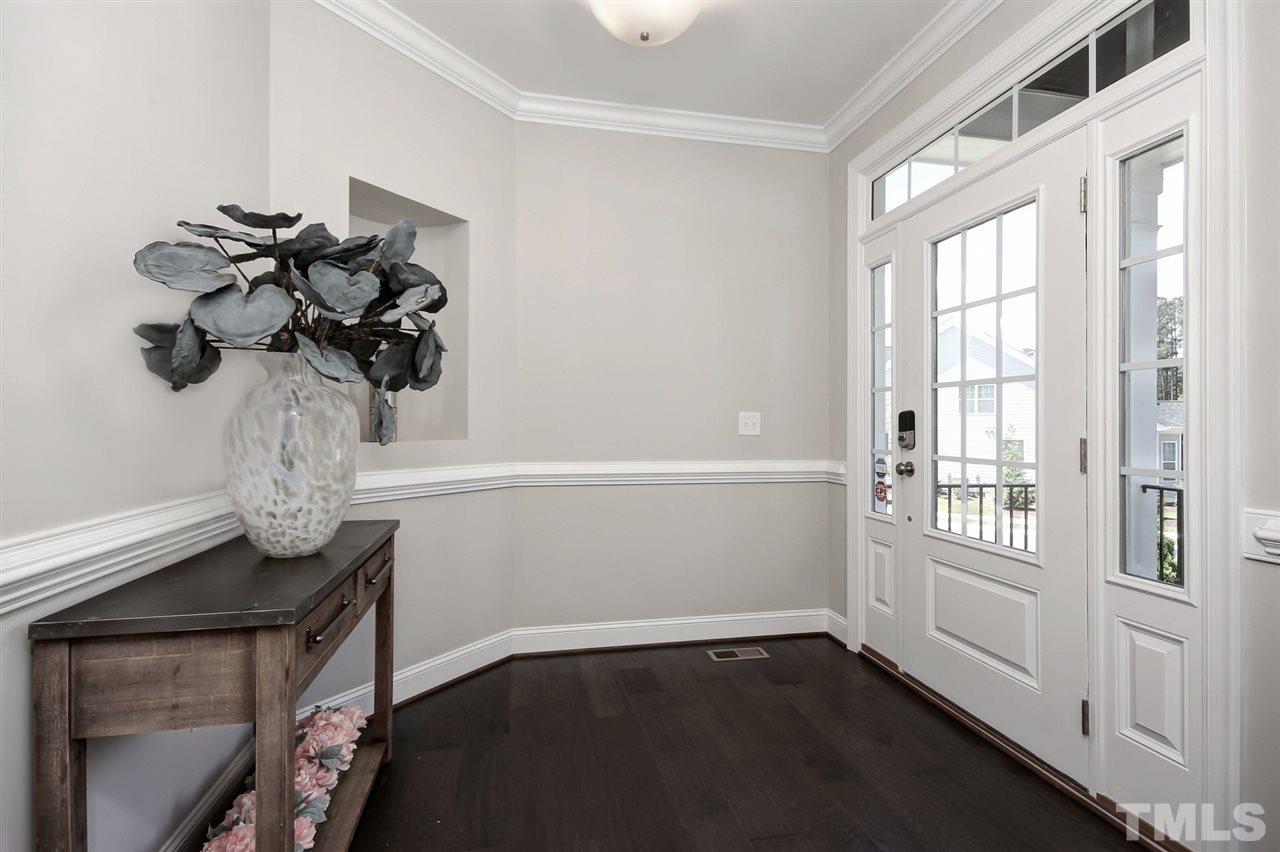 2821 Romealia Lane Raleigh, NC 27613 - Photo 4 of 29