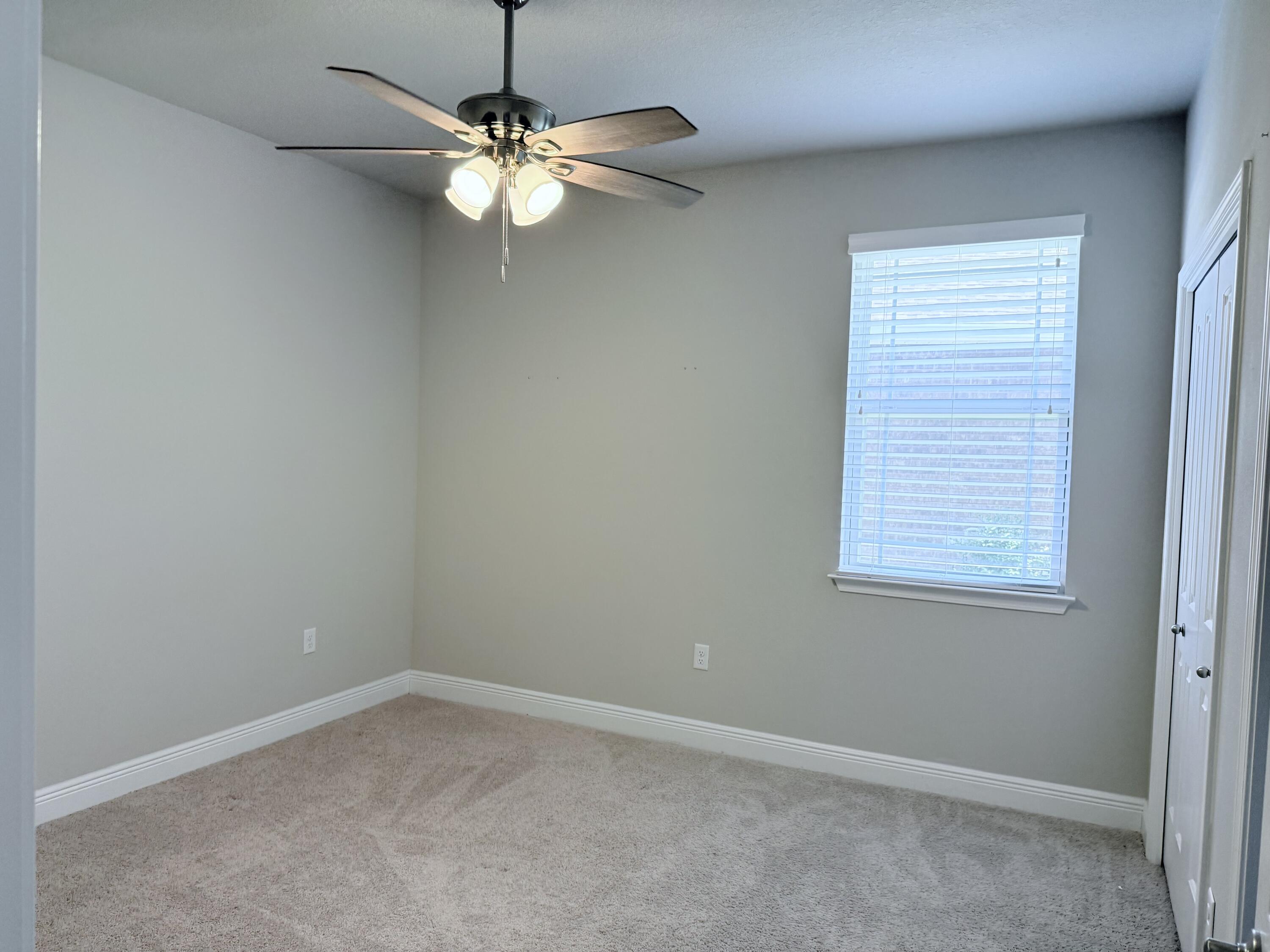 466 Brighton Cove Freeport, FL 32439 - Photo 19 of 37 steel52