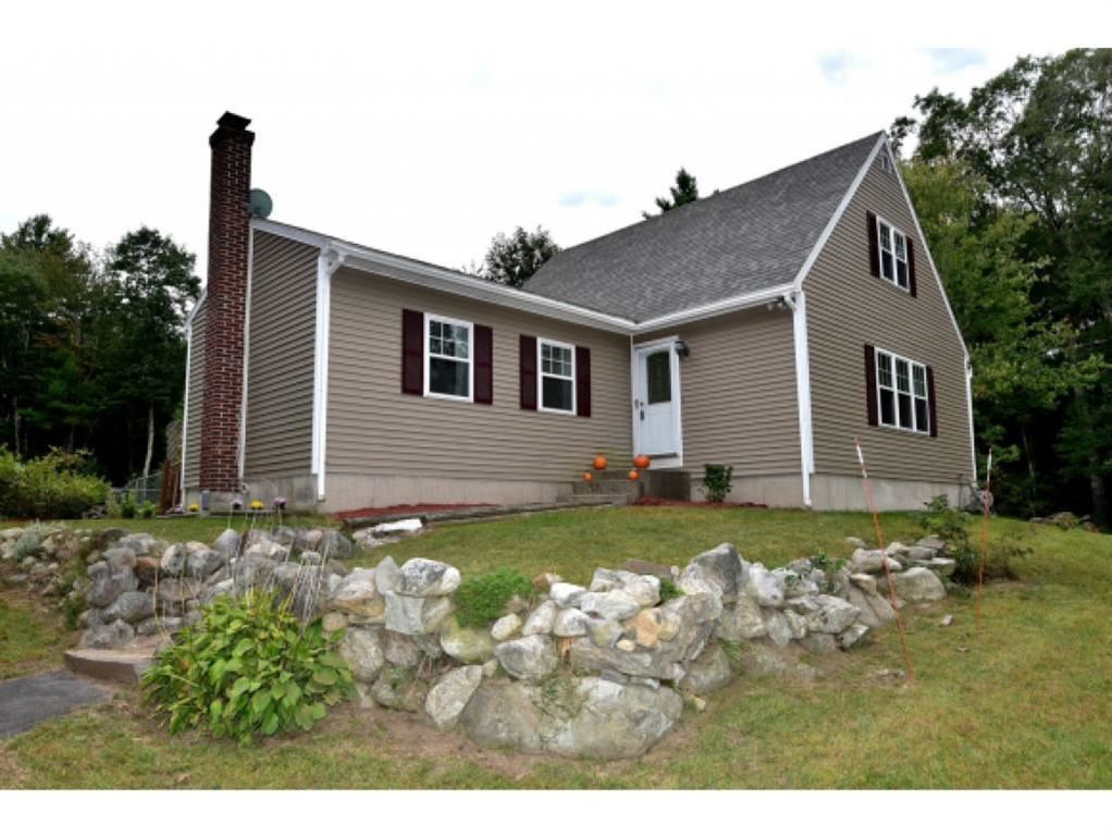580 Chester Road Auburn, NH 03032 - Photo 1 of 32