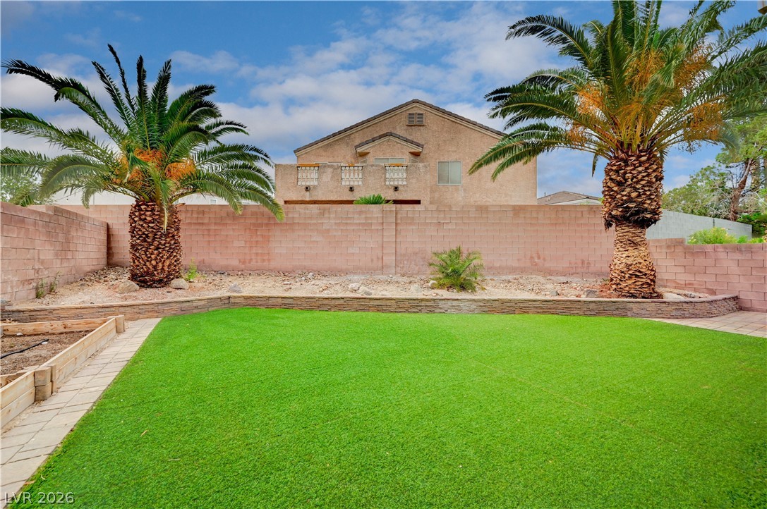 197 Kings Canyon Court Henderson, NV 89012 - Photo 37 of 39 View of fenced backyard
