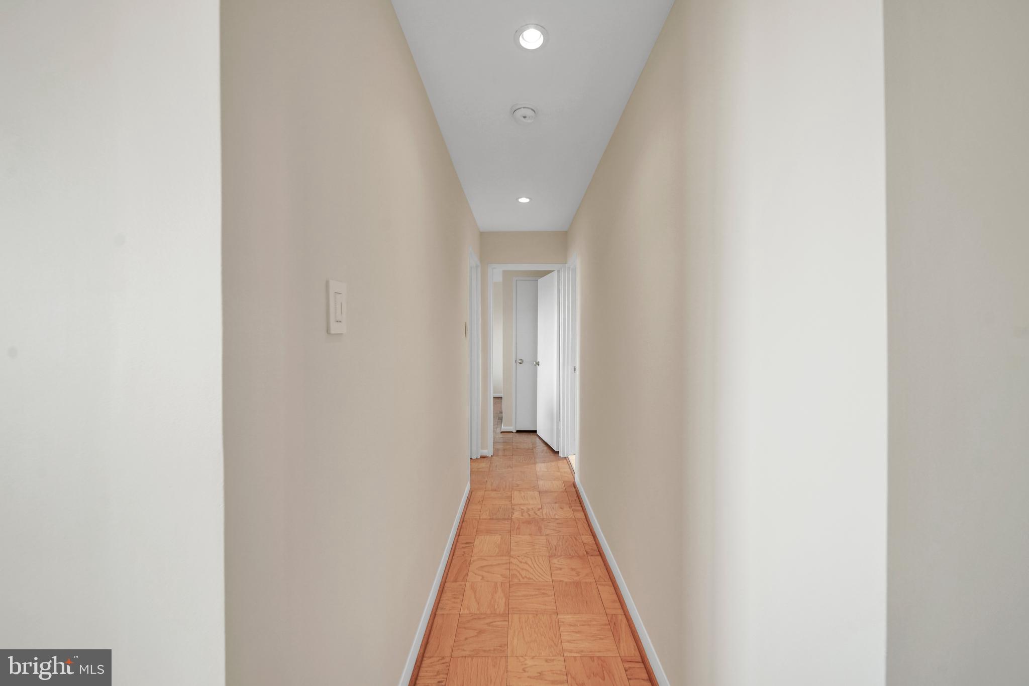 5101 River Road, Unit 1904 Bethesda, MD 20816 - Photo 21 of 43