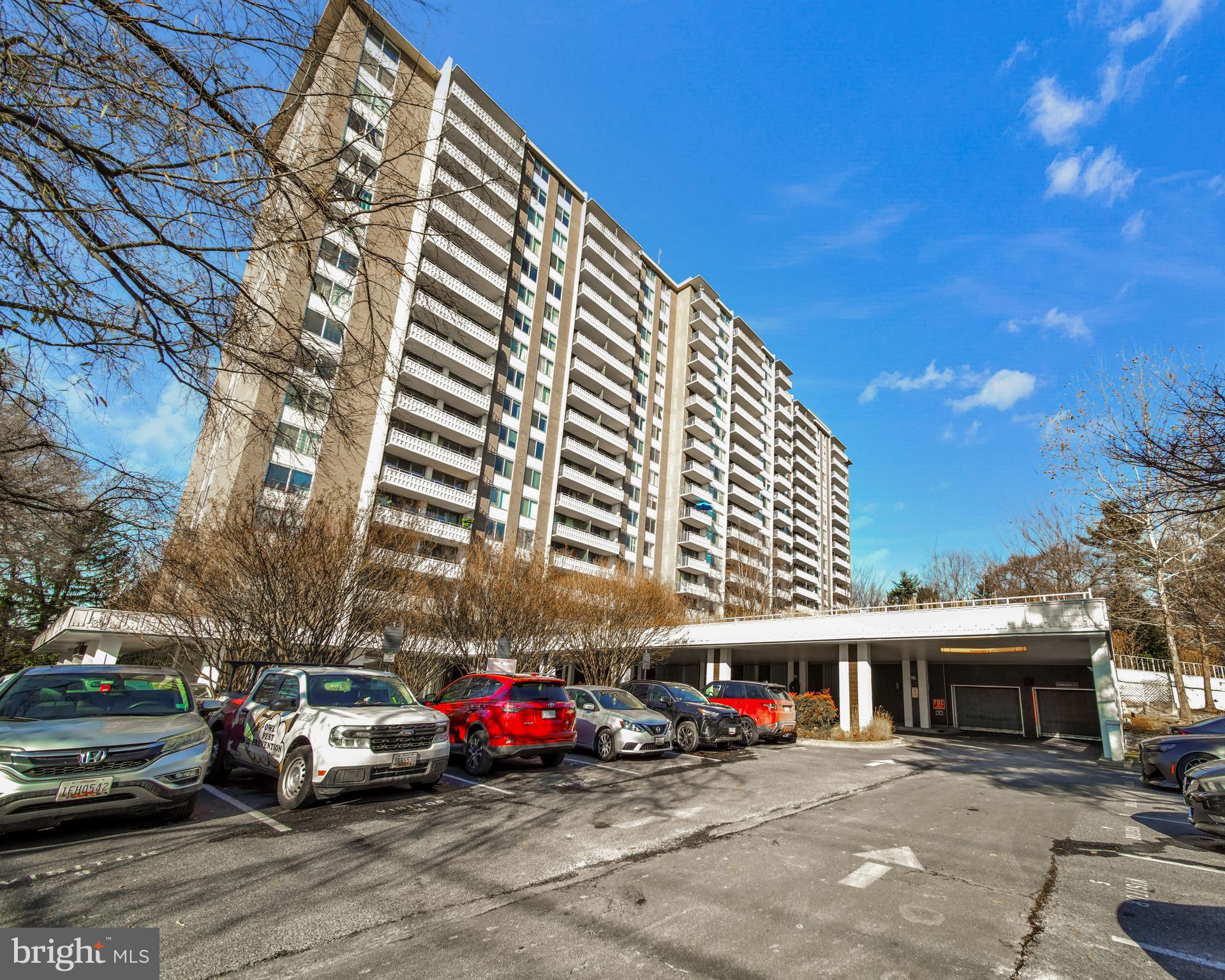 5101 River Road, Unit 1904 Bethesda, MD 20816 - Photo 39 of 43