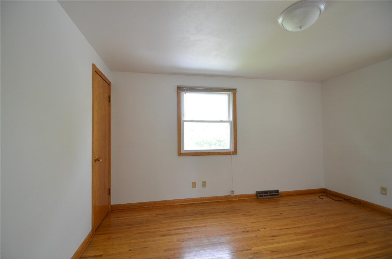 1910-1912 Waterloo Road Cedar Falls, IA 50613 - Photo 12 of 15 Gallery Image 12