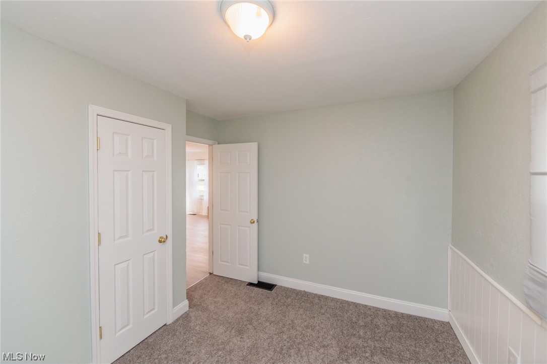 355 Dellwood Road Avon Lake, OH 44012 - Photo 20 of 35 Spare room with light colored carpet