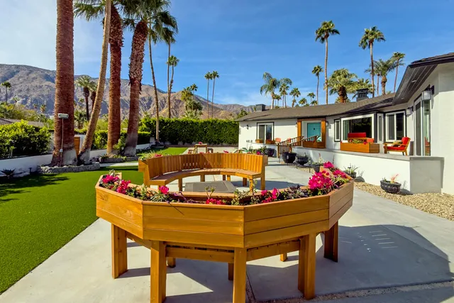 $2,295,000 | 322 Camino Norte, Palm Springs, CA 92262