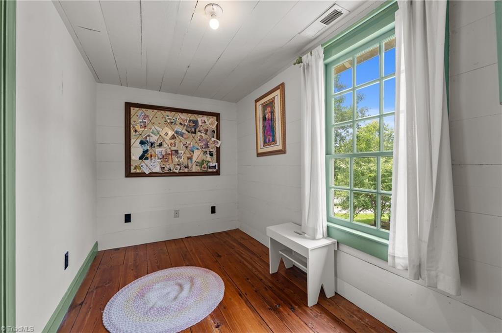 2409 Hodges Road Burlington, NC 27217 - Photo 28 of 45 Upstairs Landing