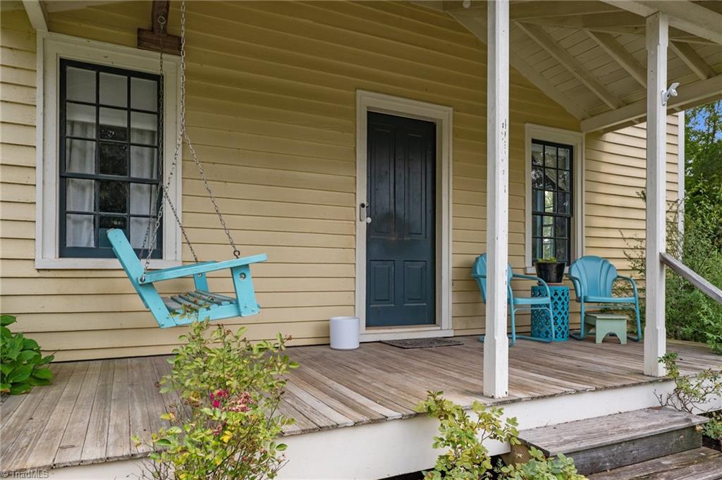 2409 Hodges Road Burlington, NC 27217 - Photo 43 of 45 Front Porch
