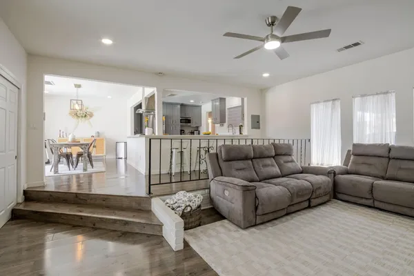 $619,000 | 181 East Laguna Drive, Tracy, CA 95376