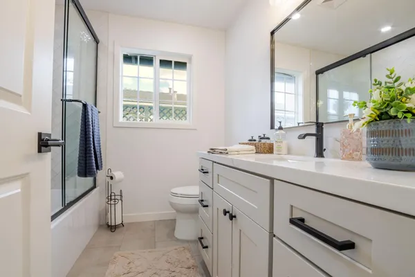 $619,000 | 181 East Laguna Drive, Tracy, CA 95376