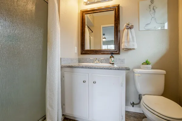 $619,000 | 181 East Laguna Drive, Tracy, CA 95376