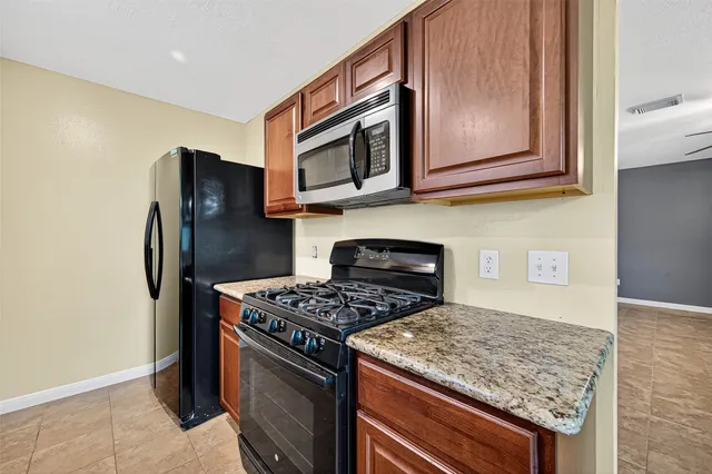 $1,900 | 3714 Bent Springs Lane, Katy, TX 77449