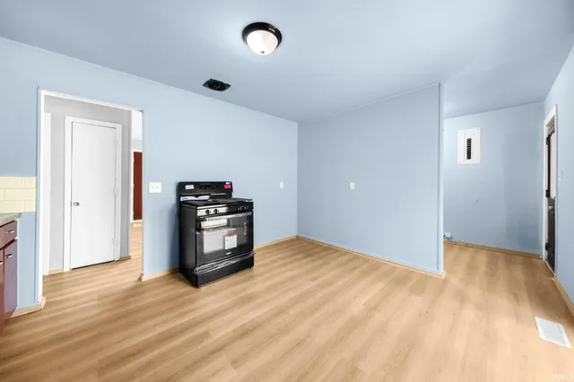 $150,000 | 6125 Chaddsford Drive, Fort Wayne, IN 46816