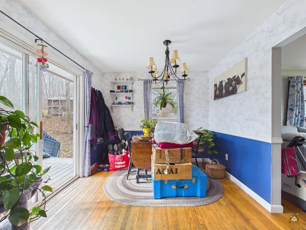 $299,900 | 20 Pinewood Drive, Wiscasset, ME 04578