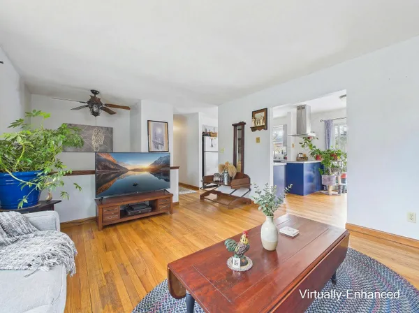 $299,900 | 20 Pinewood Drive, Wiscasset, ME 04578