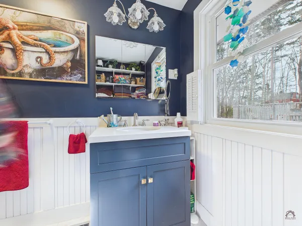 $299,900 | 20 Pinewood Drive, Wiscasset, ME 04578