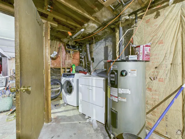 $299,900 | 20 Pinewood Drive, Wiscasset, ME 04578