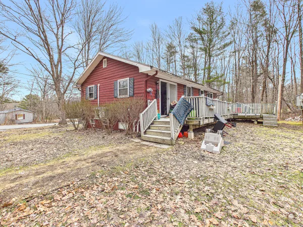 $299,900 | 20 Pinewood Drive, Wiscasset, ME 04578