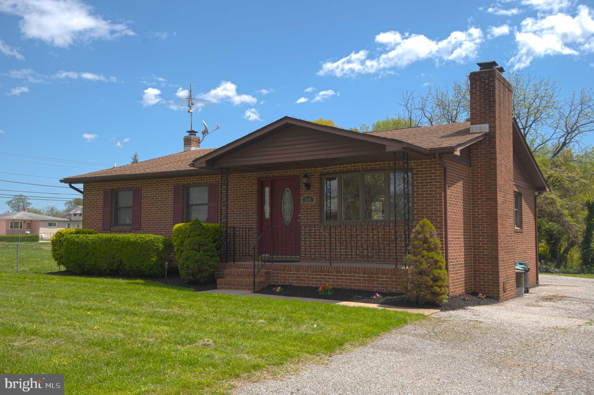 225 Virginia Avenue Baltimore, MD 21221 - Photo 1 of 47 Gallery Image 1