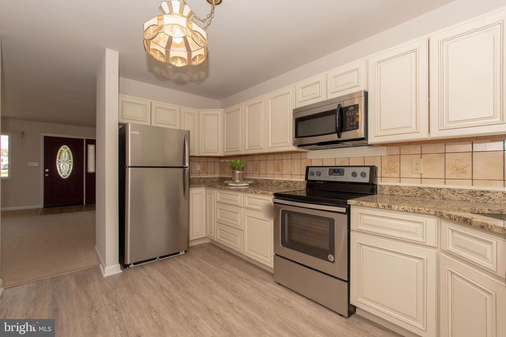 225 Virginia Avenue Baltimore, MD 21221 - Photo 12 of 47 Gallery Image 12