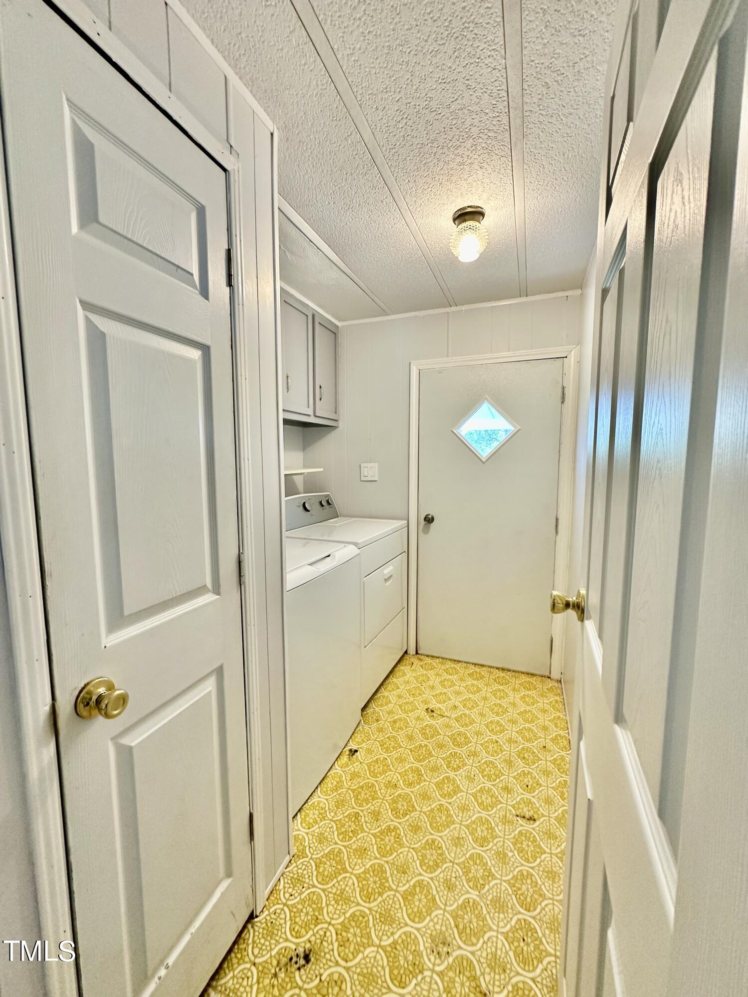 3491 Abattoir Road Angier, NC 27501 - Photo 14 of 26 laundry room