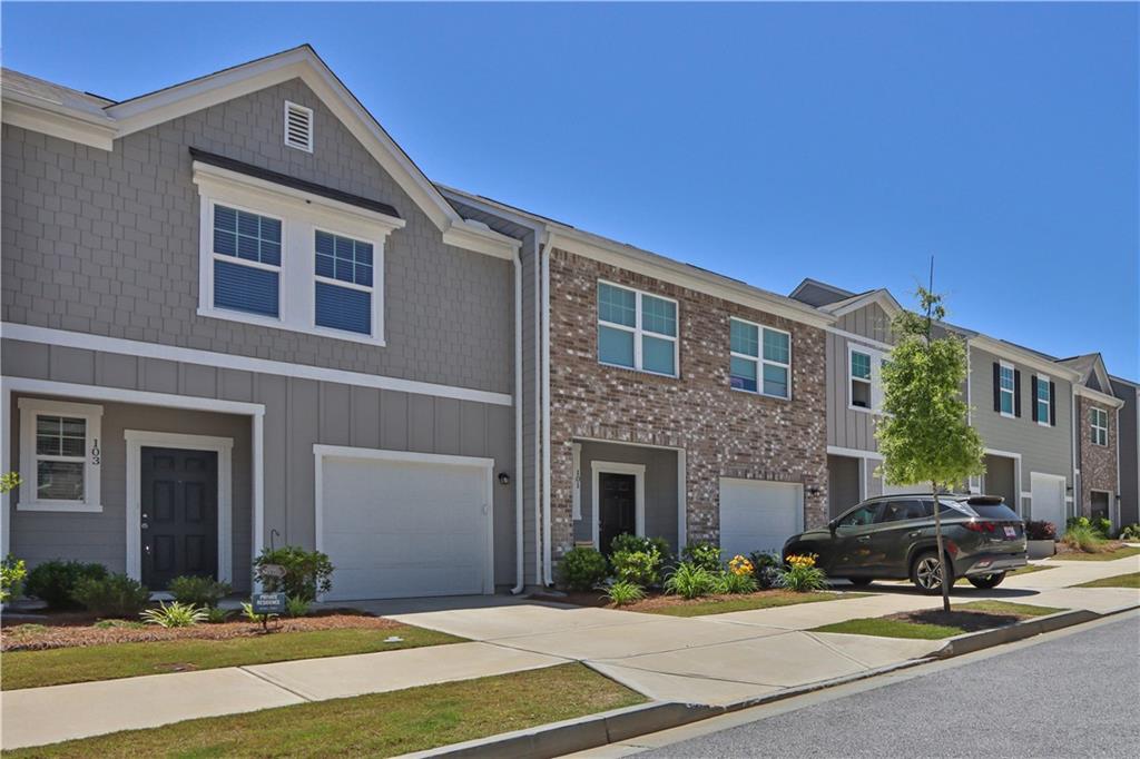 103 Thetford Way Winder, GA 30680 - Photo 3 of 28