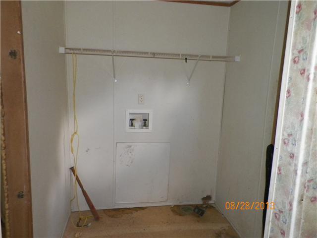 7277 Pinewood Road Nunnelly, TN 37137 - Photo 17 of 17 Utility