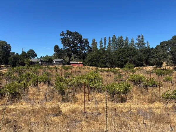 $985,000 | 5141 Sharp Road, Calistoga, CA 94515
