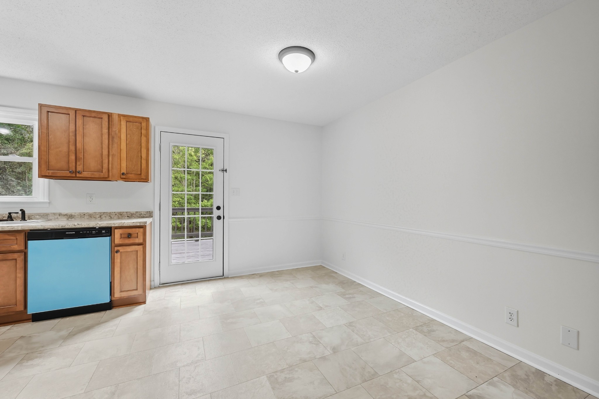 1307 Sun Valley Road Clarksville, TN 37040 - Photo 13 of 40 Gallery Image 13