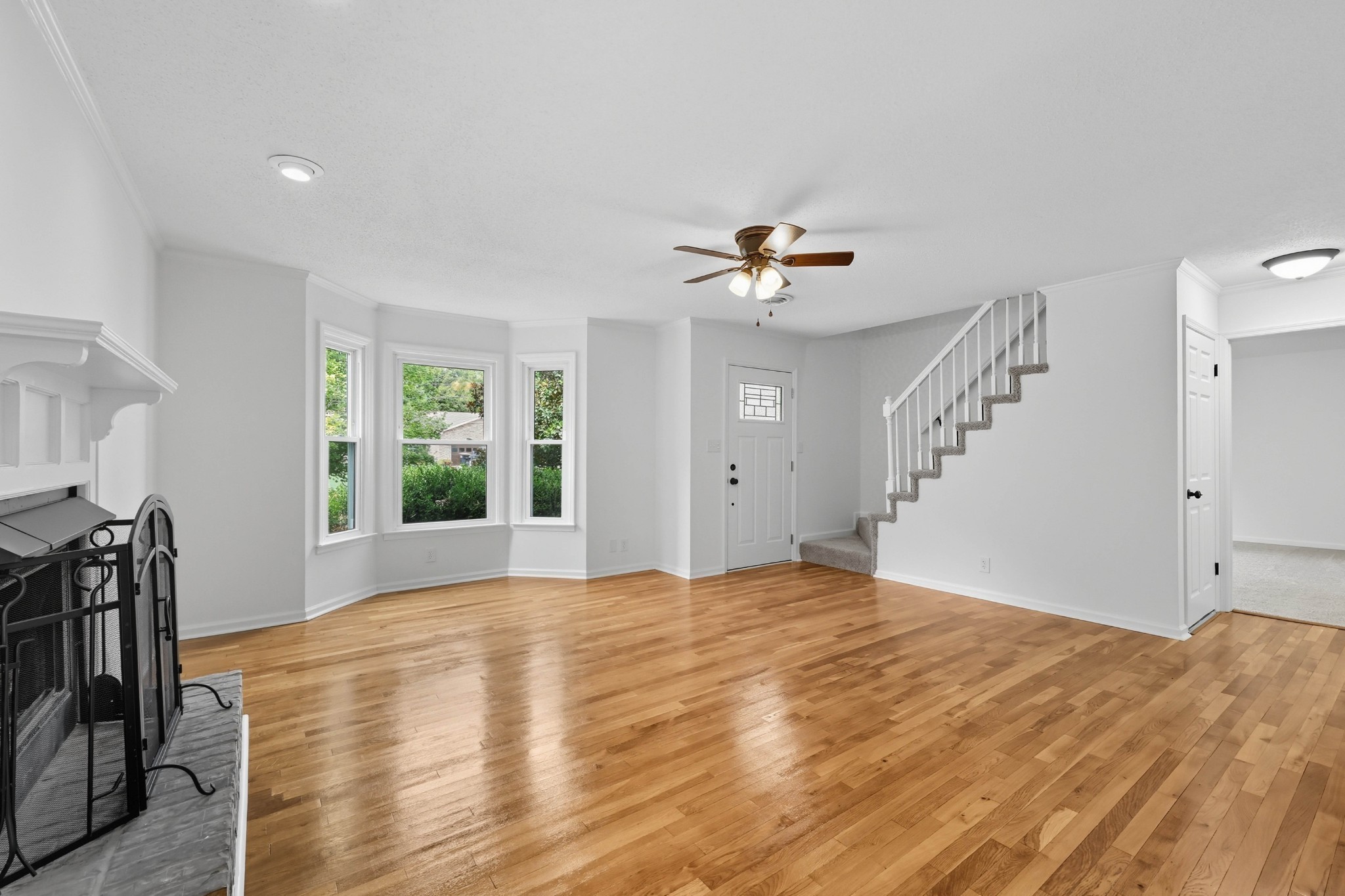 1307 Sun Valley Road Clarksville, TN 37040 - Photo 10 of 40 Gallery Image 10