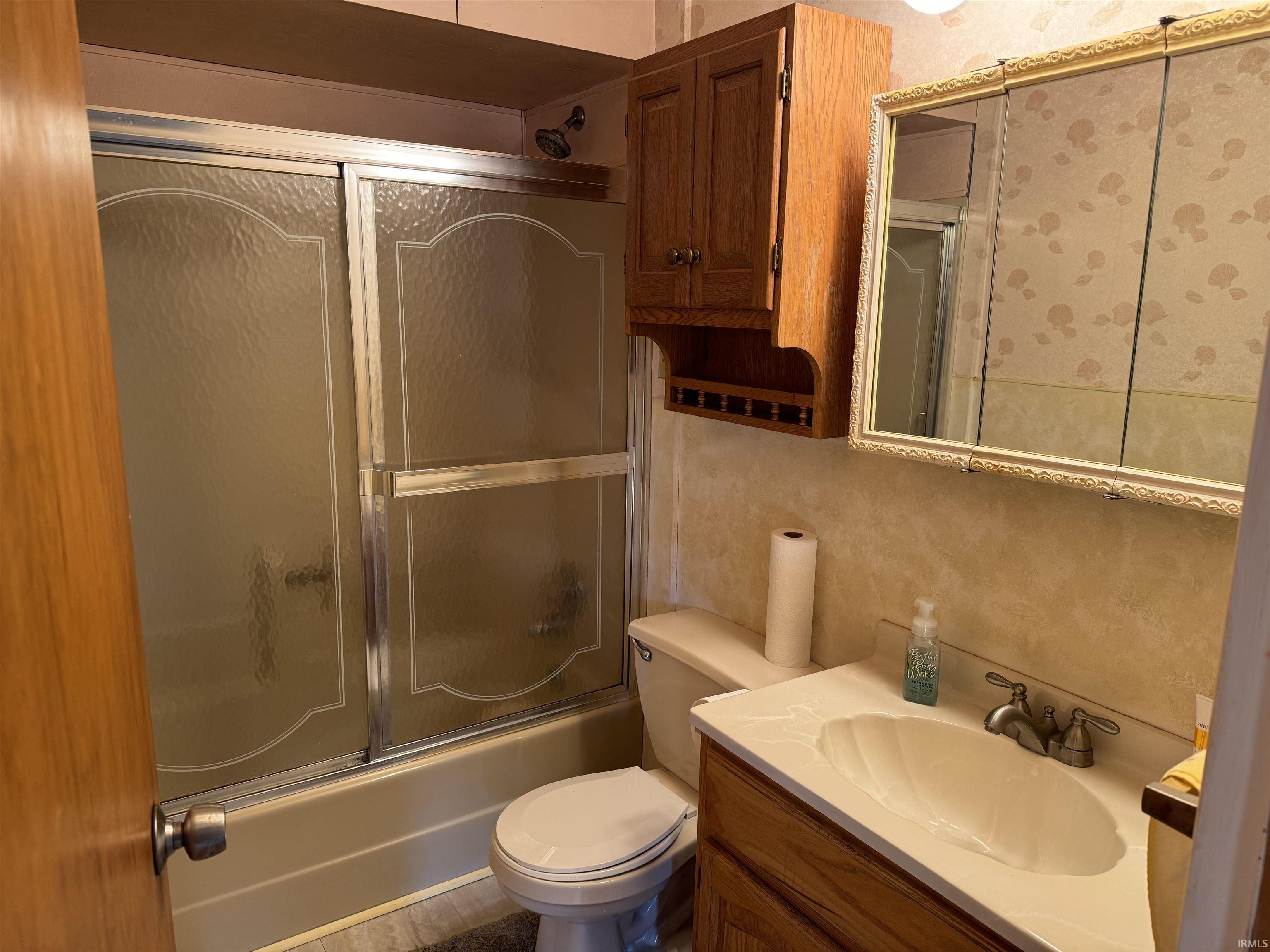4701 Hausman Road Mount Vernon, IN 47620 - Photo 14 of 22 Gallery Image 14